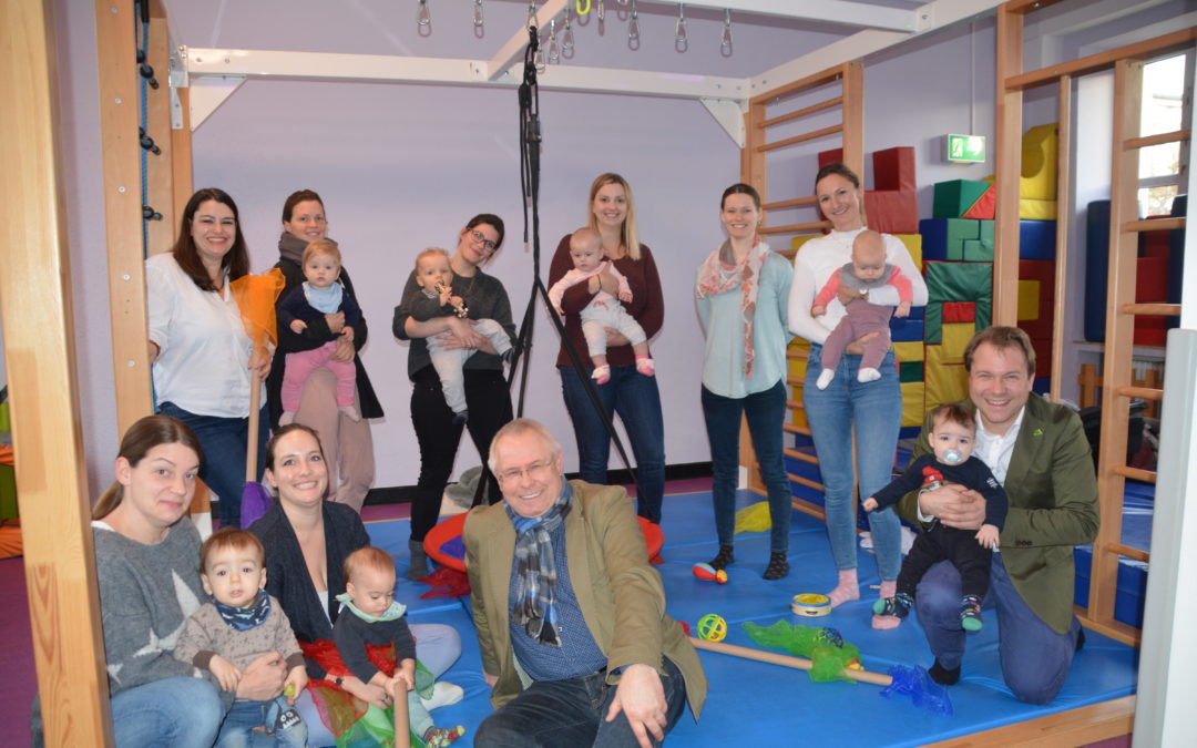 Bürgermeister Dr. Martin Mertens und Norbert Bude, Vorsitzender des Präsidiums der AWO Mönchengladbach besuchen Familienzentrum „Sonnenhaus“