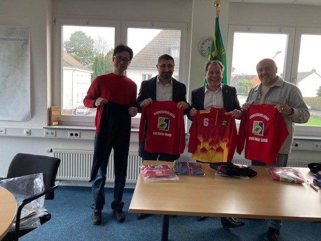 RoKi Solar GmbH sponsort Nachwuchskicker der SG Rommerskirchen/Gilbach