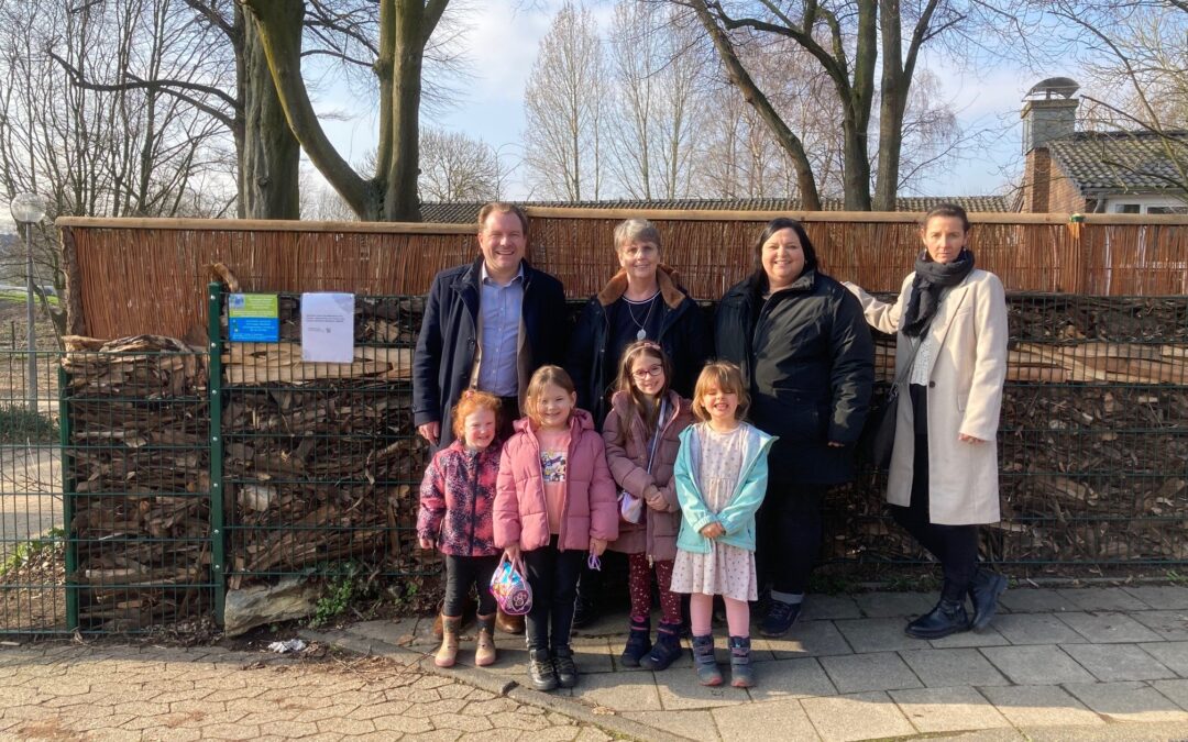 Zaun des Familienzentrums Abenteuerland klimagerecht erneuert