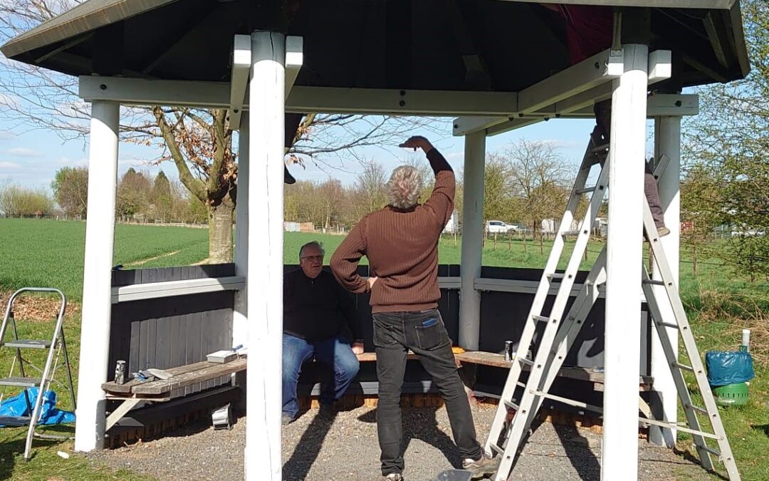 Bruderschaft saniert Schutzhütte in Oekoven – Gemeinde unterstützt das ehrenamtliche Engagement