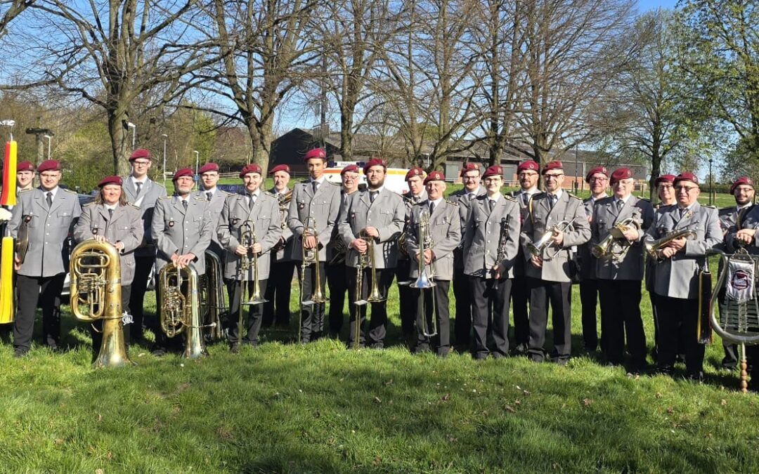 Mit Pauken und Trompeten – Nettesheimer Blechbläser ziehen positive Bilanz der Schützenfest-Saison 2025
