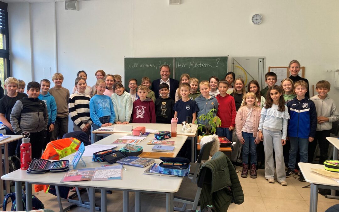 Martin Mertens stellte sich Schülerfragen in Knechtsteden