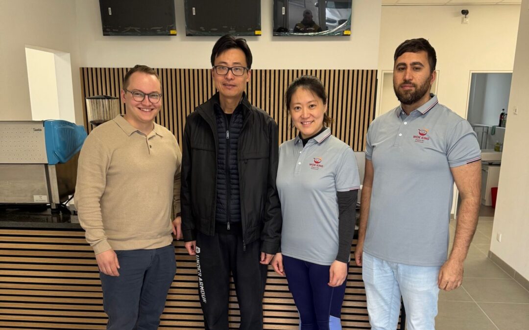 Wirtschaftsförderung besucht den neuen Imbiss „Wok King“
