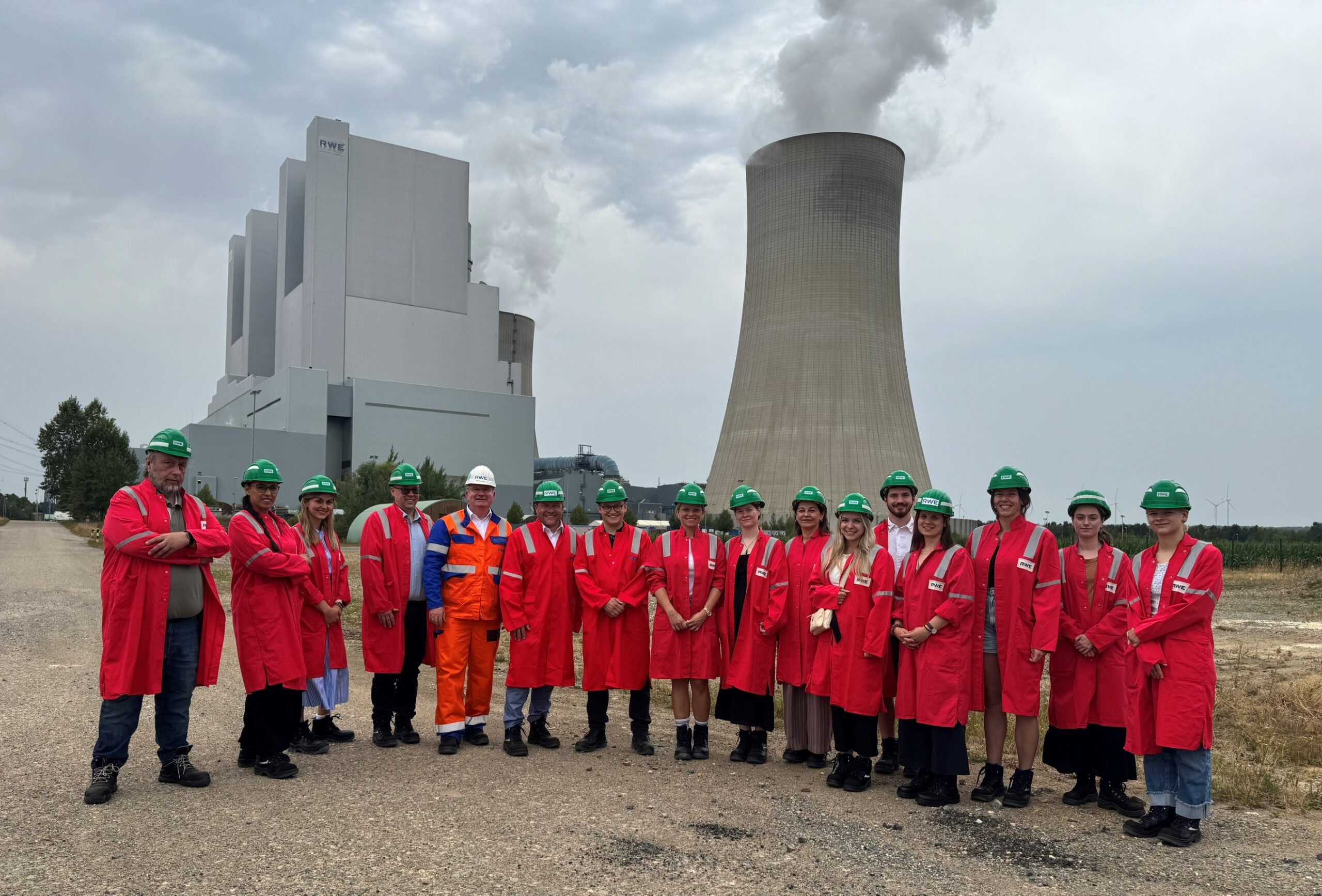 Gruppenbild-1-scaled.jpg
